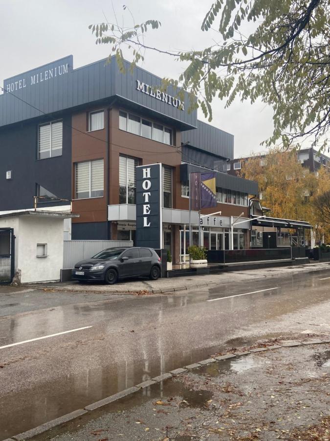 Hotel Milenium Lukavac Buitenkant foto